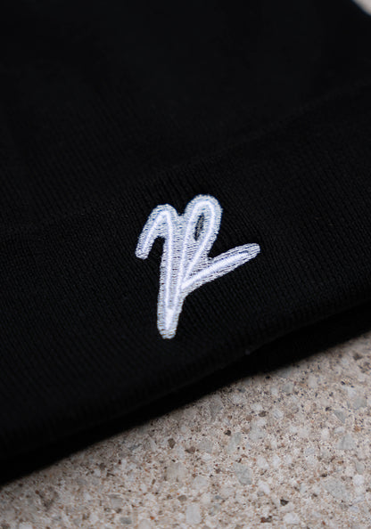 Sustainable Beanie "The R" Black